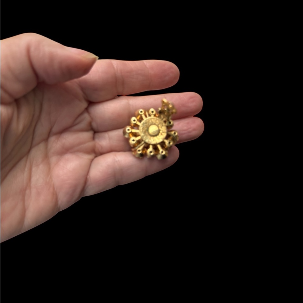 Hattie Carnegie Vintage Gold with AB Crystal Brooch and earring set - Picture 7 of 13
